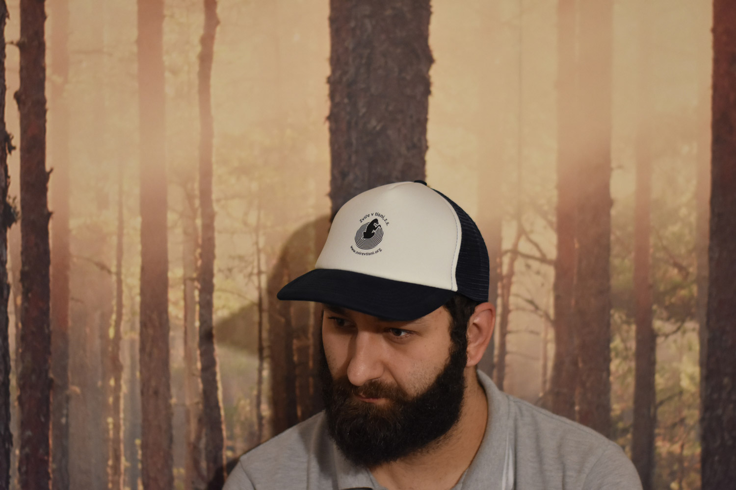 Čepice s kšiltem Beechfield Vintage Snapback Trucker - Image 4