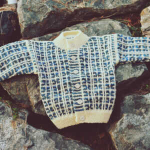 Pletený svetr na miminko